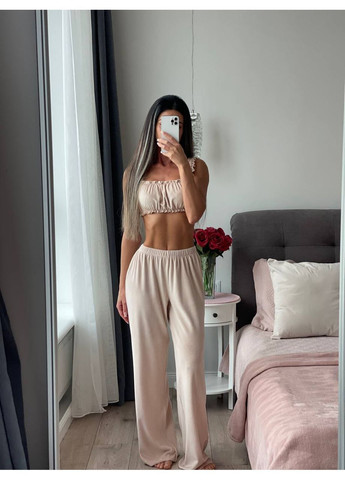 Бежевая женская велюровая пижама тройка Osoblyva