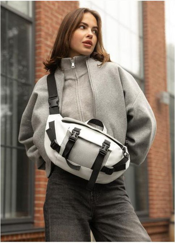 Спортивная сумка на пояс через плечо женская из экокожи большая Белый 35055 Sambag (335007990)