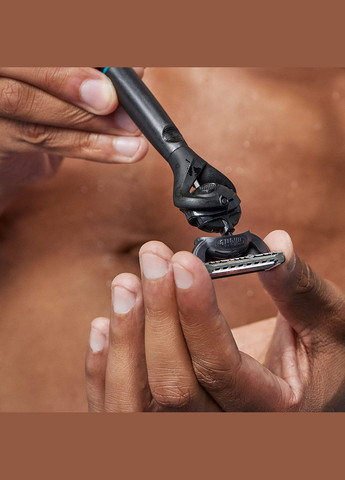 Мужская бритва для интимных зон Intimate станок 2 лезвия подставка Gillette (280265716)