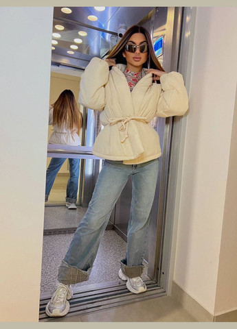 Светло-бежевая демисезонная стильная ассиметричная куртка Vakko