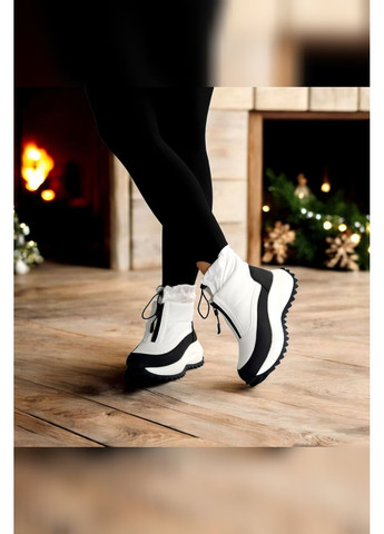 Жіночі білі водонепроникні термодутики з чорним елементом зимові на хутрі MD Дутики (369719504)