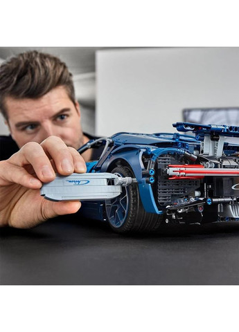 Конструктор Bugatti Chiron (42083) — шедевр інженерії у вас вдома No Brand (365824461)
