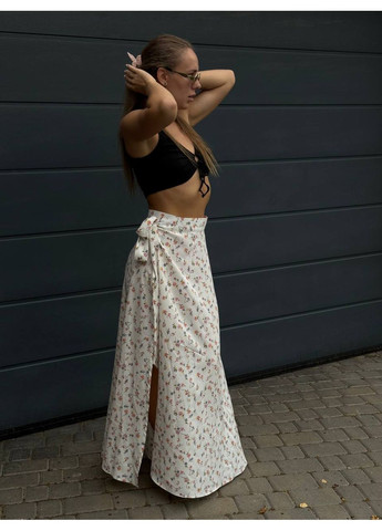 Белое повседневный женское платье на запах с цветочным принтом Україна