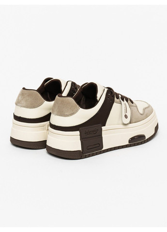 Женские кроссовки 1100102 Buts бежевые демисезоны (283249720)