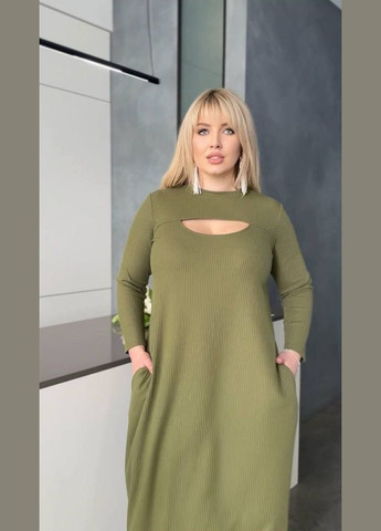 Оливковое (хаки) женское макси платье цвет хаки р.48/52 453409 New Trend