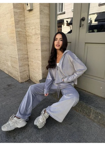 Велюровый женский костюм на змейке Fashion (382028282)