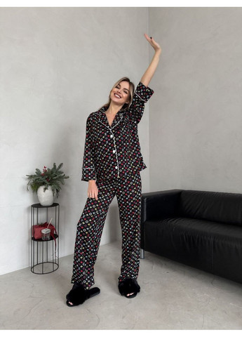 Чорна жіноча піжама Osoblyva