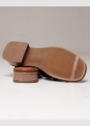 Черные шлепанцы женские черные кожа Krula