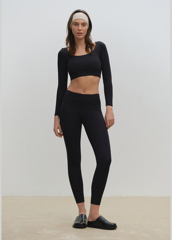 Черные леггинсы с боковыми карманами NORBA