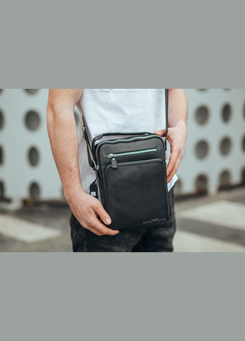 Шкіряна чоловіча чорна сумка Tiding Bag DL9256-4 No Brand (335039694)