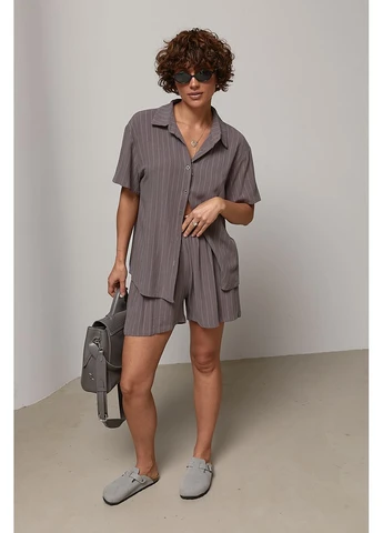Жіночий лляний костюм у смужку з шортами та сорочкою Lurex (400540432)