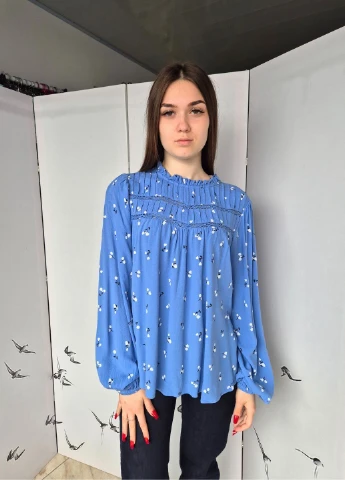 Голубая блузка женская в белые цветочки свободный крой M&S
