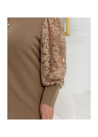 Бежевое платье Liton