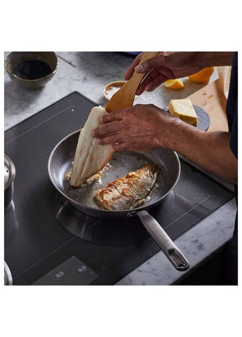 Сковорода All Steel матовая 28 см (1064745) Fiskars All Steel матова 28 см (369880047)