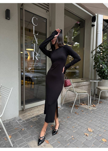 Черное повседневный платье с длинным рукавом и разрезом сбоку – элегантность каждой детали 💫 (замеры в описании) DK/DL Мода без кордонів однотонное