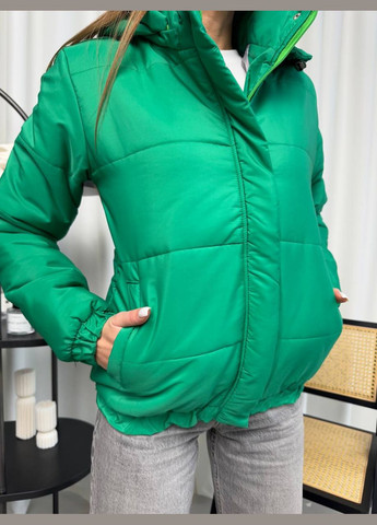 Зелена демісезонна стильна та тепла жіноча куртка No Brand