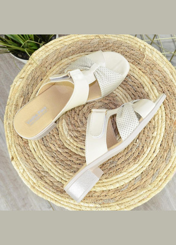 Бежевые бежевые женские шлепанцы на невысоком каблуке. 38 размер Vasha para