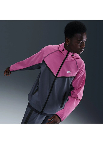 Чорна куртка чоловіча sw tech pink/black Nike