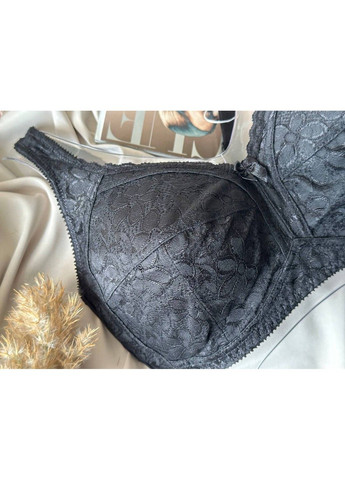 Чёрный удобный бюстгальтер большого размера без косточек и поролона на чашку f черный Lanny Mode