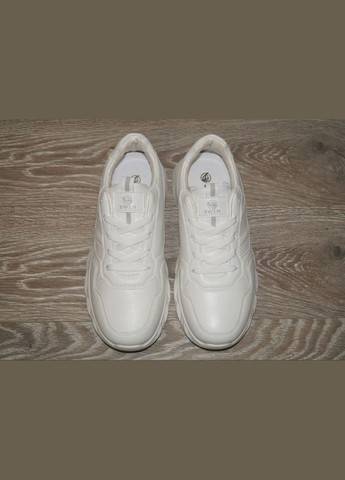 Білі Осінні кросівки чоловічі SWIN SHOES 10211-1