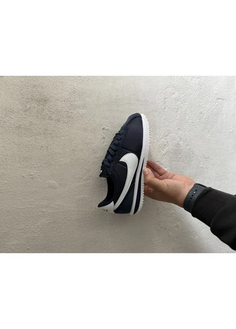 Белые демисезонные кроссовки мужские nike cortez navy blue white найк кортез белые No Brand