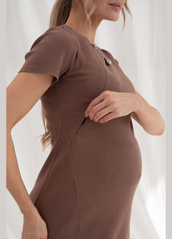 Коричневое летнее платье для беременных и кормящих из трикотажа в рубчике цвета мокко Юла мама