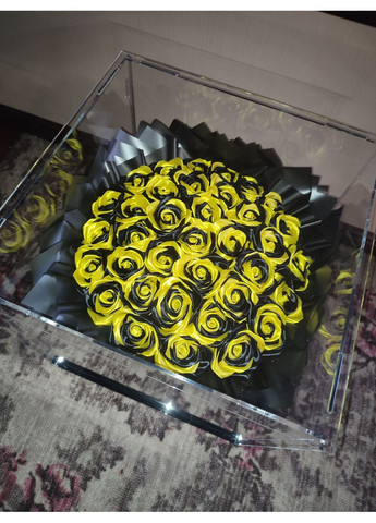 Букет з атласних стрічок в акриловому кубі No Brand (368672299)