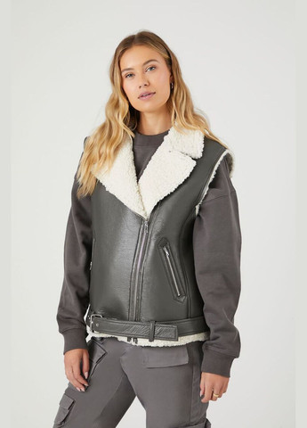 Стильная жилетка еко кожа тедди Forever 21 жилетка косуха з шерпою (322287090)