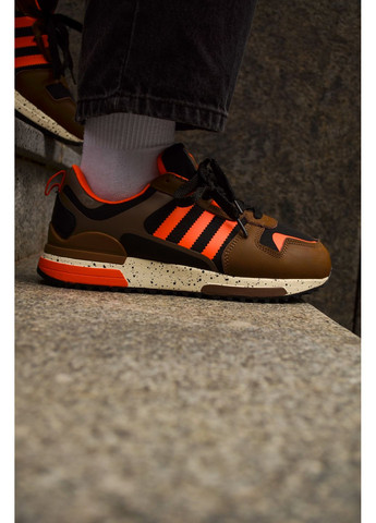 Серые демисезонные кроссовки мужские adidas zx 700 green orange адидас zx 700 No Brand