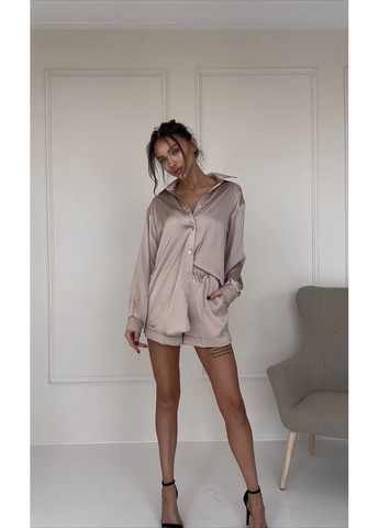 Жіночий шовковий костюм Avanti (349461244)