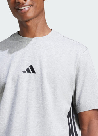 Серая футболка essentials 3-stripes single jersey adidas