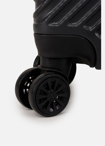 Мужской чемодан цвет черный размер L CB-00249994 Yuki (315338371)