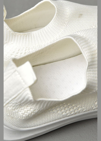 Білі осінні кросівки жіночі білого кольору текстиль Let's Shop