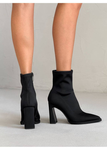Черные демисезонная стильные женские ботильоны No Brand