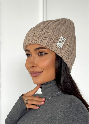 Жіноча шапка-біні фактурної в'язки INNOE Шапка (365775207)