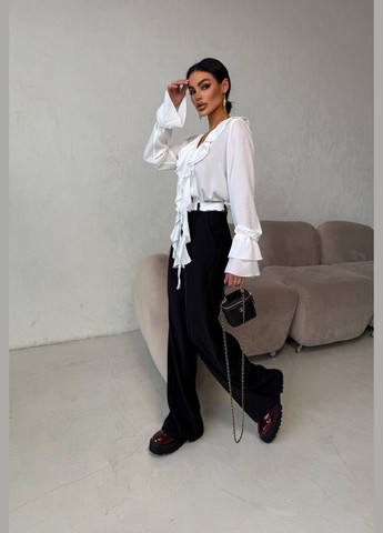 Біла блузка жіноча No Brand