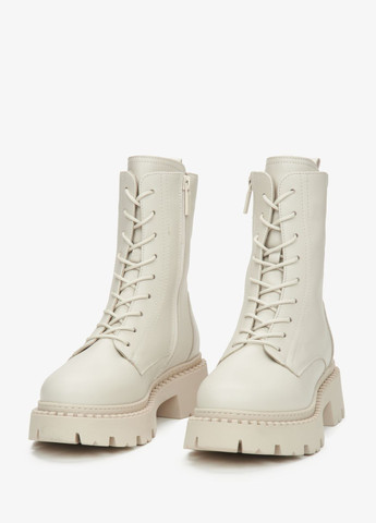 Черевики, колір молочний Estro (324162342)