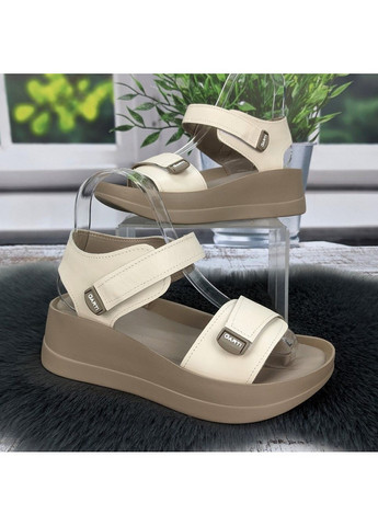 Светло-бежевые босоножки женские Fashion на липучке