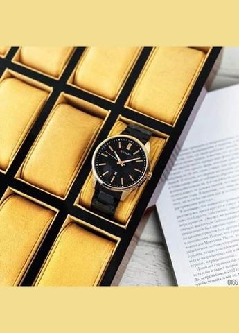 8366 Black-Gold Curren (386493753)