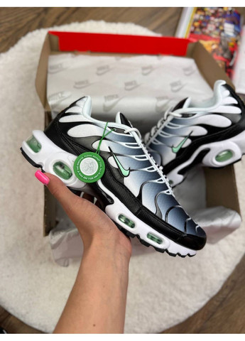 КРОССОВКИ ЖЕНСКИЕ NIKE AIR MAX PLUS TN BLACK WHITE MINT НАЙК АИР МАКС ТН ПЛЮС No Brand чёрные демисезоны (367172803)