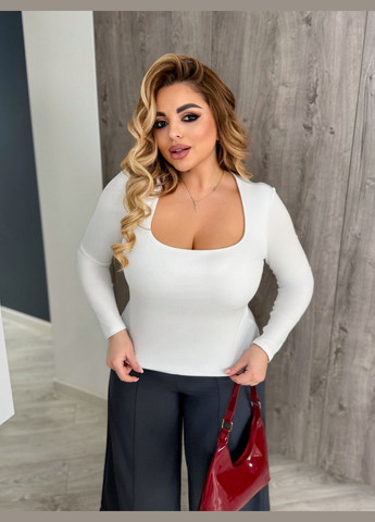 Жіночий лонгслів великих розмірів з вирізом білий You Best (322127024)