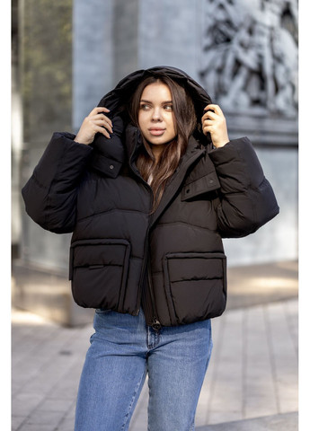 Чорна зимня жіноча зимова коротка куртка oversize 75362 Towmy