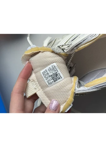 Серые демисезонные кроссовки мужские и женские adidas vento xlg deluxe beige | адидас венто делюкс бежевые No Brand
