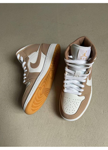 Бежевые демисезонные кроссовки мужские nike air jordan 1 retro beige найк аир джордан No Brand