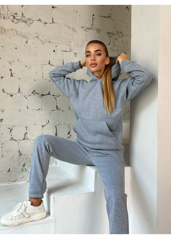 Зручний та універсальний костюм із тринитки на флісі No Brand (371923760)