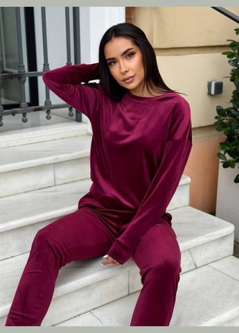 Жіночий спортивний костюм No Brand (303335973)