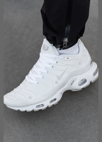 Білі Осінні кросівки чоловічі Nike Air Max TN Plus