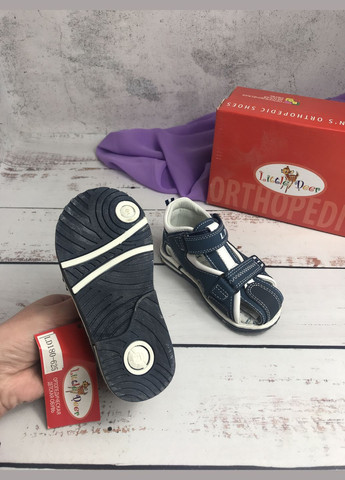 Темно-синие повседневные детские босоножки для мальчиков темно-синий (2018) Little Deer на липучке