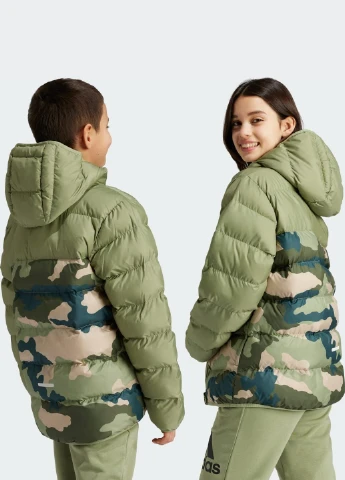 Зелена демісезонна куртка synthetic down allover print kids adidas