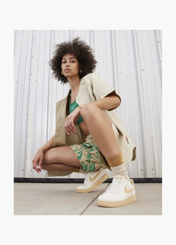 Кроссовки женские Air Force 1 ’07 Shoes Beige FZ3597-133 Nike бежевые (335011993)